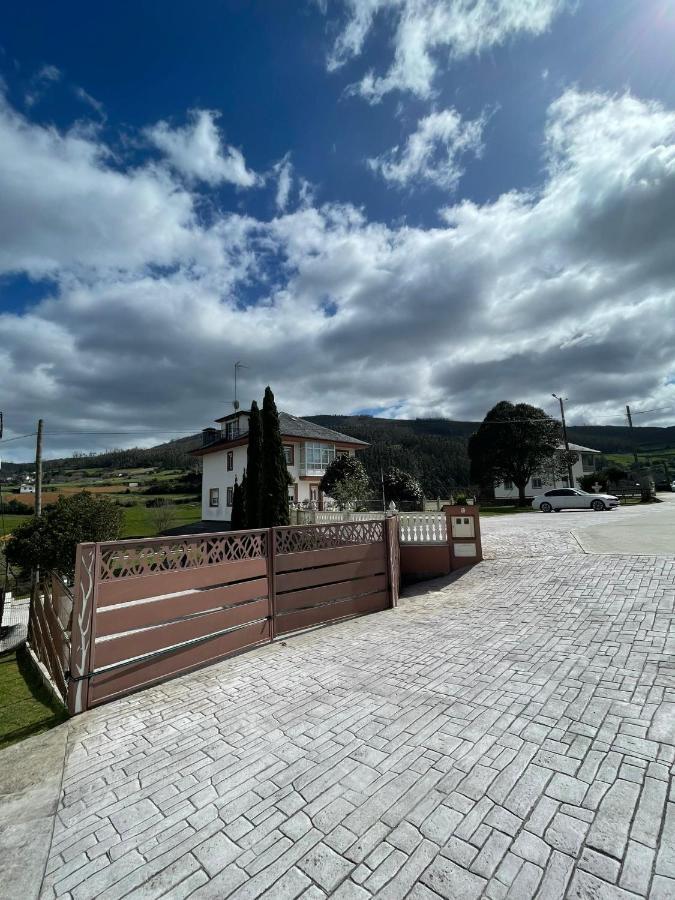 Cabo De Veiga Vila Trabada Exterior foto